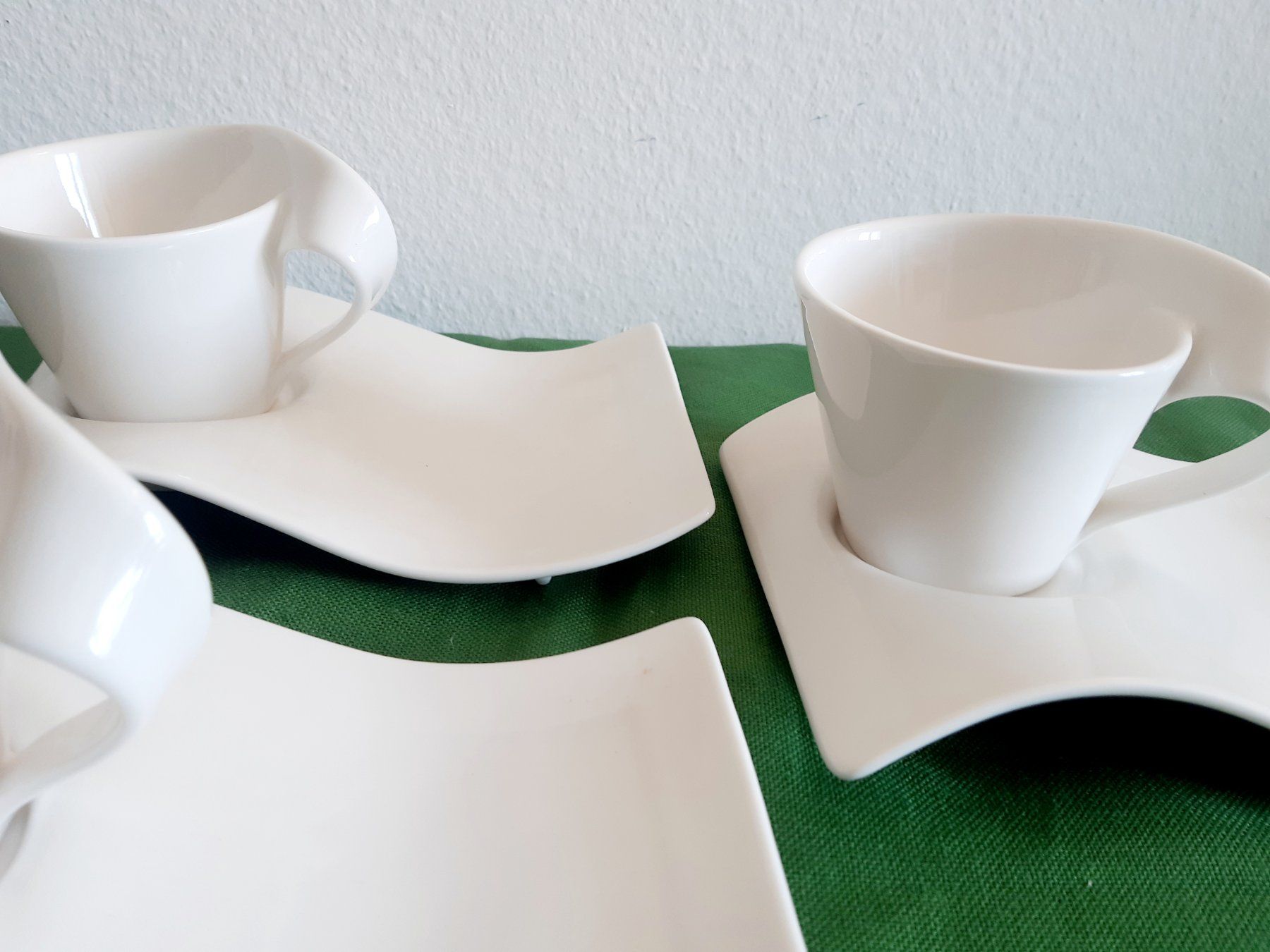 Villeroy & Boch Piatti: Design! 3 grosse "New Wave" Capuccino Sets , Villeroy & Boch – Usato da Basel venduto da RealManXXL 1