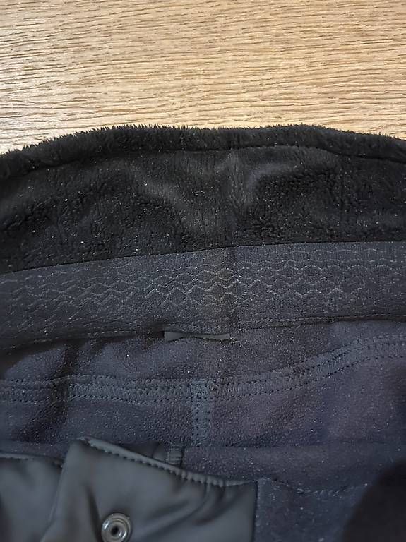 Pantaloni: Pantalon d'équitation – Usato da Champagne venduto da Marie2108 1