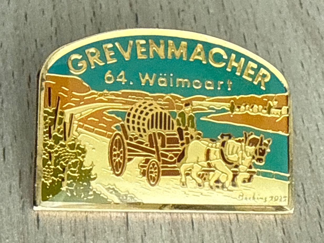 Placchette & Badge: Pin Grevenmacher 64. Wäimoart – Usato da Glattbrugg venduto da Schweigmatt