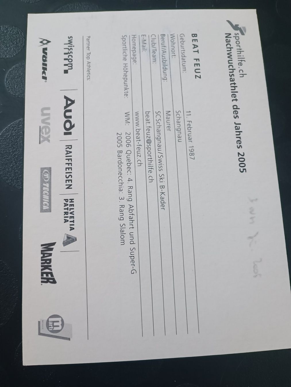 Autografi: Beat Feuz - handsignierte alte Autogrammkarte - B-Kader – Usato da Menziken venduto da Artographs 1
