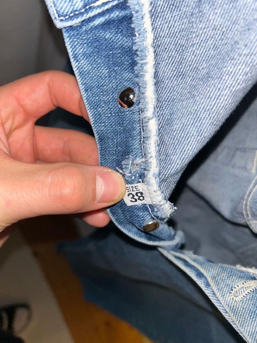 Armani Jeans: Armani Jeans, Gr. 38, Vintage – Gebraucht aus Hinwil von rubinstar4 2