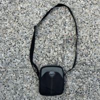Nike vintage crossbody bag black