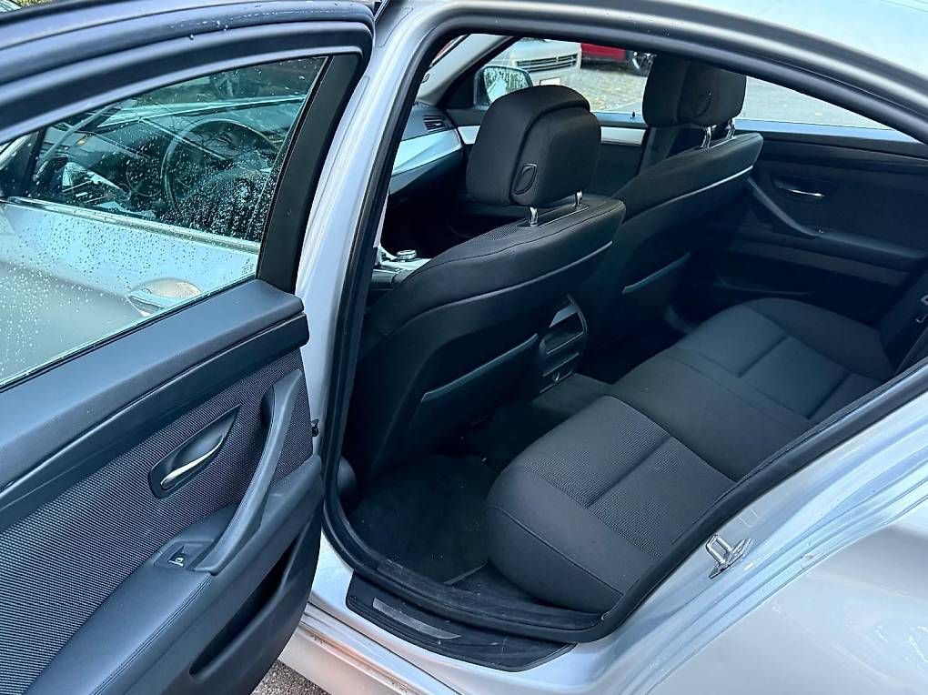 Autos: Bmw 523i  – Gebraucht aus Baar von Piiravin 4
