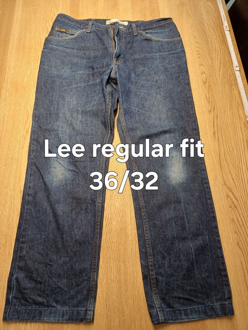 Lee Jeans: Lee Jeans Regular Fit 36/32 – Usato da Dietwil venduto da dari2008 2