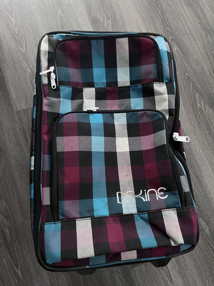 Dakine Valigie: Dakine Koffer mit Rollen – Usato da Winterthur venduto da 2Be.linda