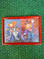 Bild mit Clowns Motiv gerahmt rot gebraucht im Zustand