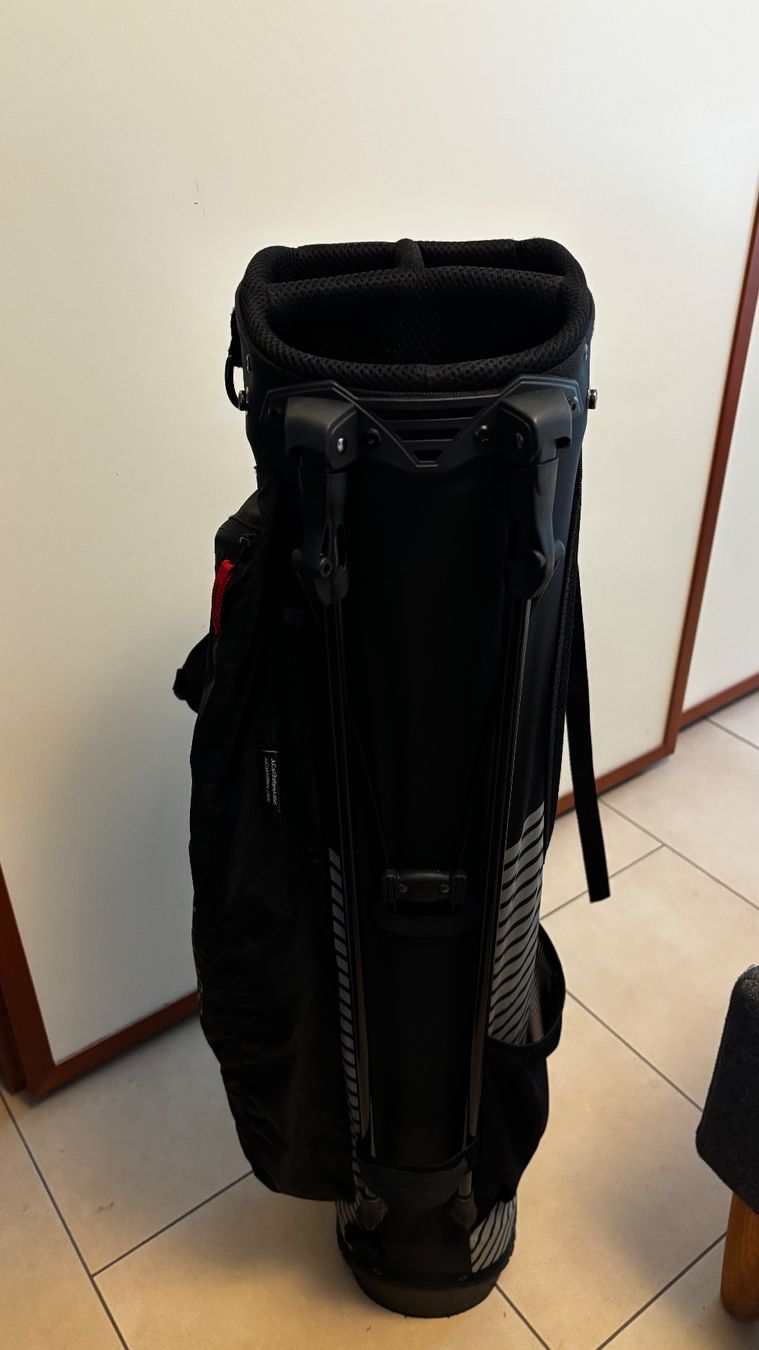 Jucad Borse: Jucad Superlight 2in1 Golfbag fast neu! – Usato da Oberdorf NW venduto da petrus_fischer 1