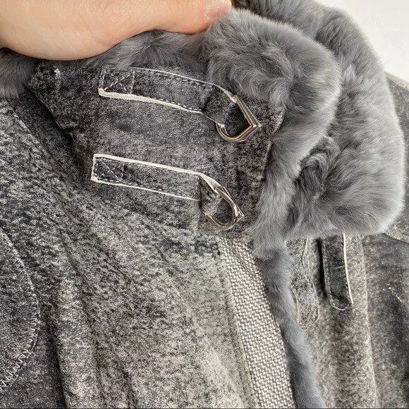Giacche: St.John Jacke Fell Pelz 40 L – Nuovo (secondo la descrizione) da Obergösgen venduto da crystalfox 3