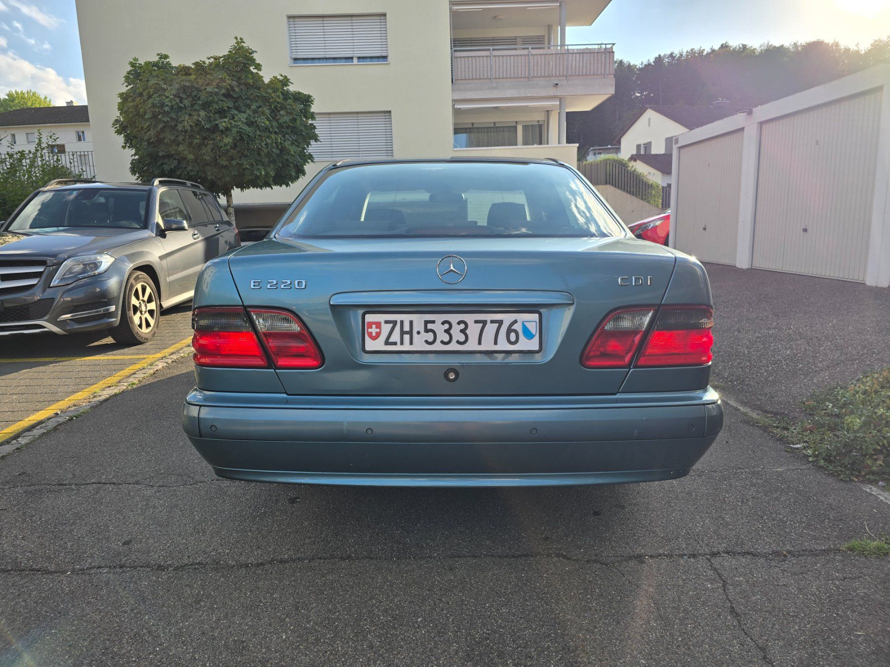 Mercedes-Benz Autos: Mercedes E220D – Gebraucht aus Wetzikon ZH von jet_c5m2 2