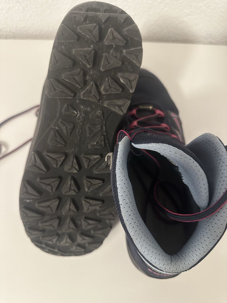Lowa Chaussures femmes: Lowa Wanderschuhe Gr.41 – D'occasion à Horw par claurue78 2