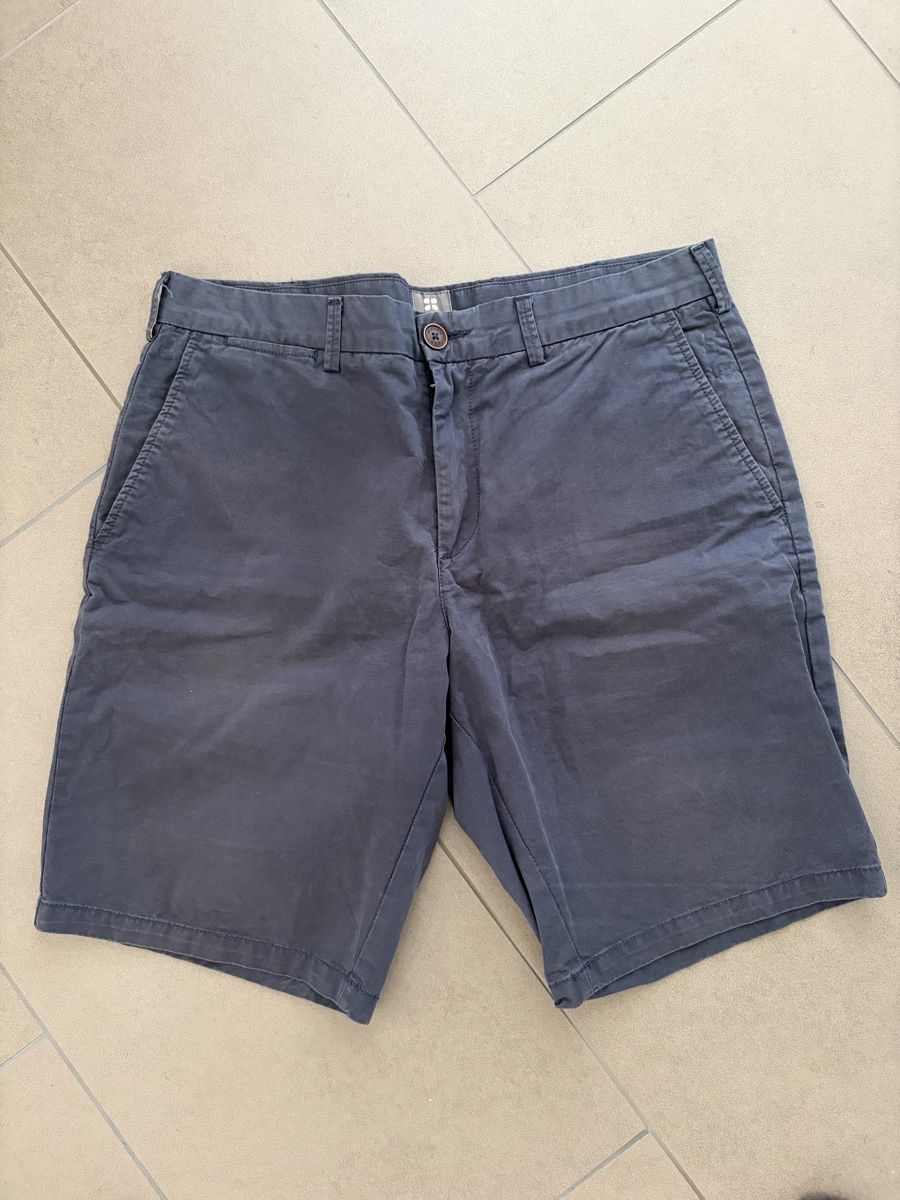 Manor Pantalons: Shorts - Manor - Grösse M - dunkelblau – D'occasion à Baar par Colette18