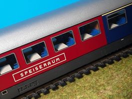 Roco 44745 _ ARmh 217 Halbspeisewagen _ Speiseraum _ Spur H0