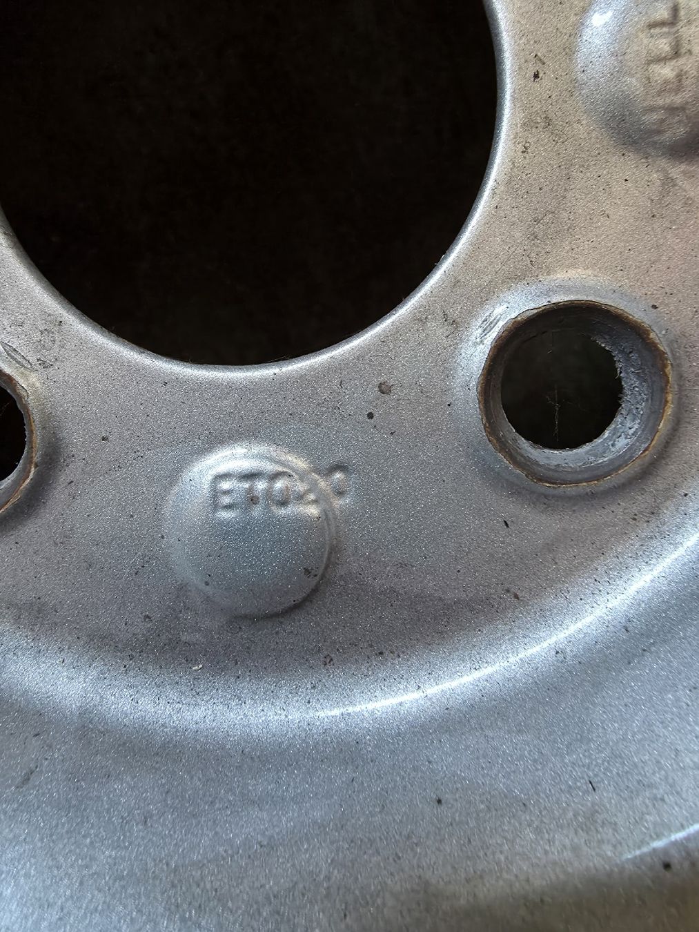 Volkswagen Cerchioni: Mattig Stahlfelgen 7x13 et20 – Usato da Mogelsberg venduto da swayze 2