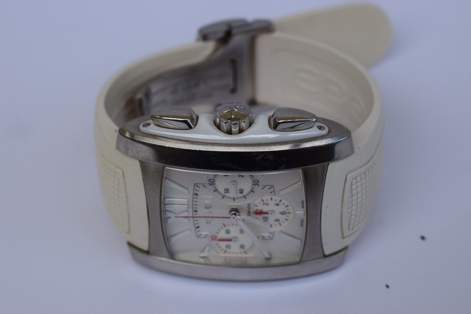 Ebel Uhren: Ebel Brasilia chronograph white dial full set – Neu und originalverpackt aus St-Légier-Chiésaz von Antichorloge 1