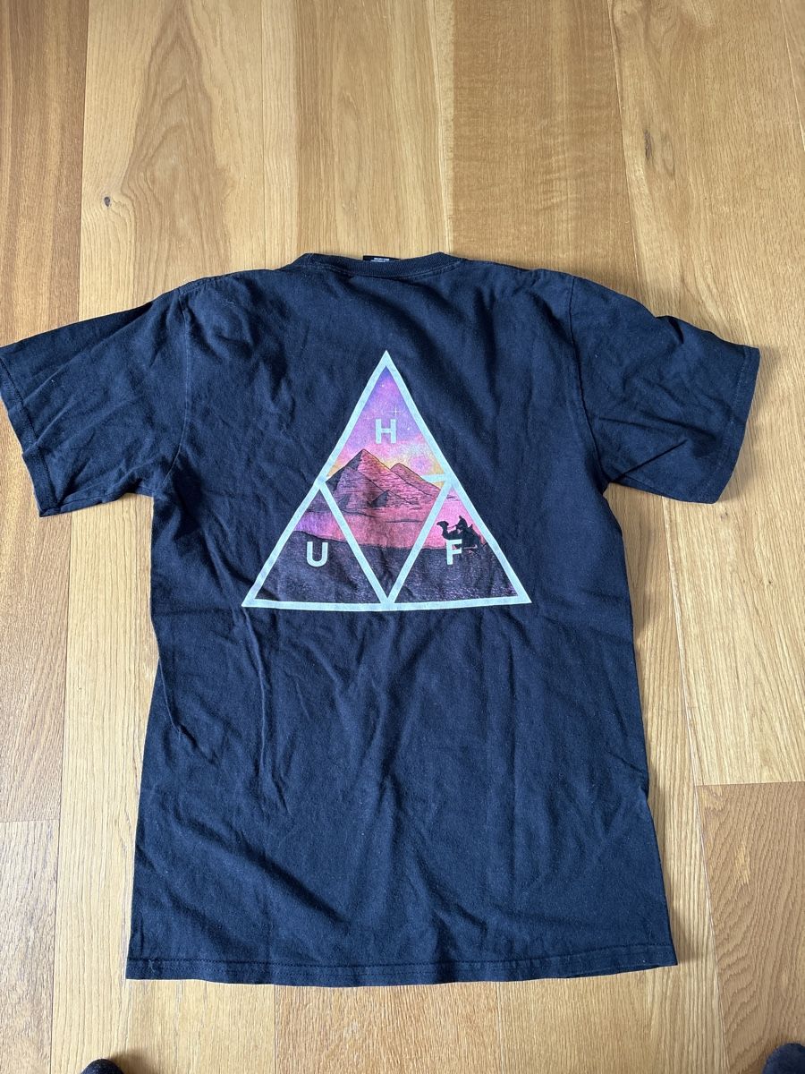 T-Shirts: HUF T-Shirt Schwarz Grösse S – Gebraucht aus Winterthur von Teflonbrauer 3