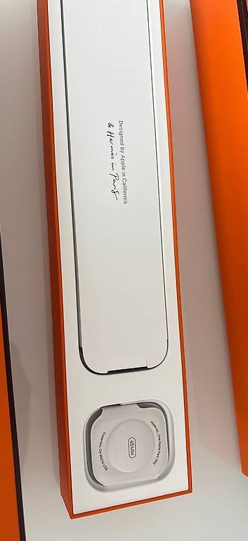 Smartwatch: Apple watch HERMÈS homme 45mm – Usato da La Tour-de-Trême venduto da gan_5k85 4