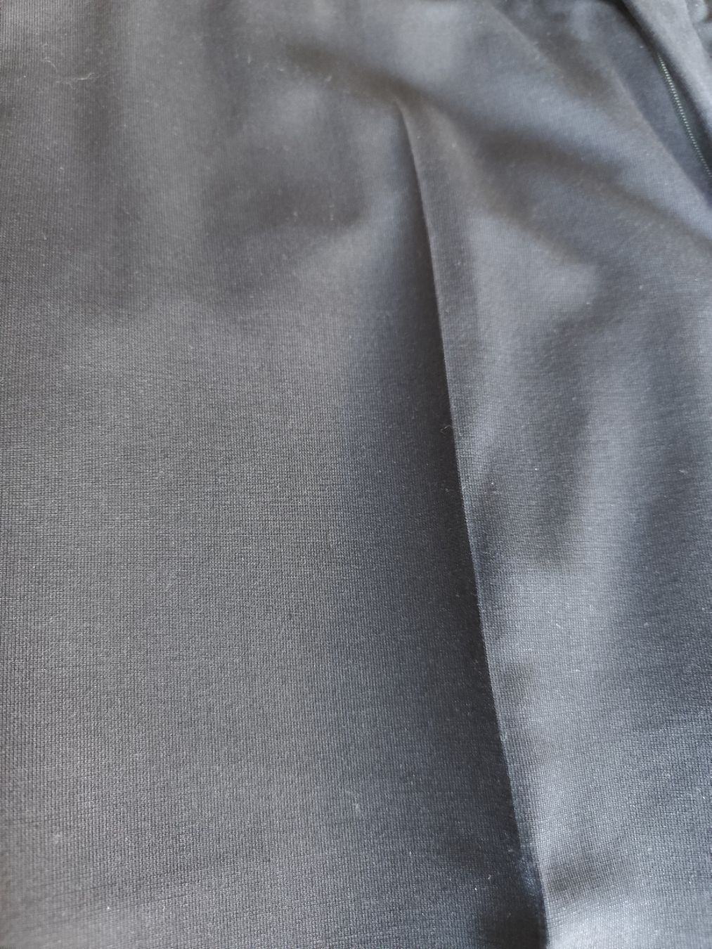 Pantaloni: Anzughose dunkelblau – Usato da Zürich venduto da Virutosa 1