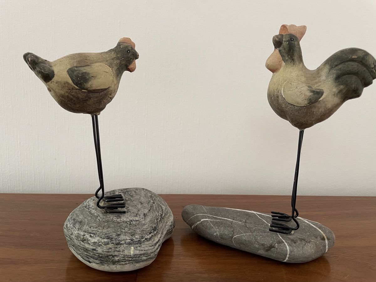 Figuren: Huhn und Hahn Steingut Figuren – Gebraucht aus Winterthur von u22 1