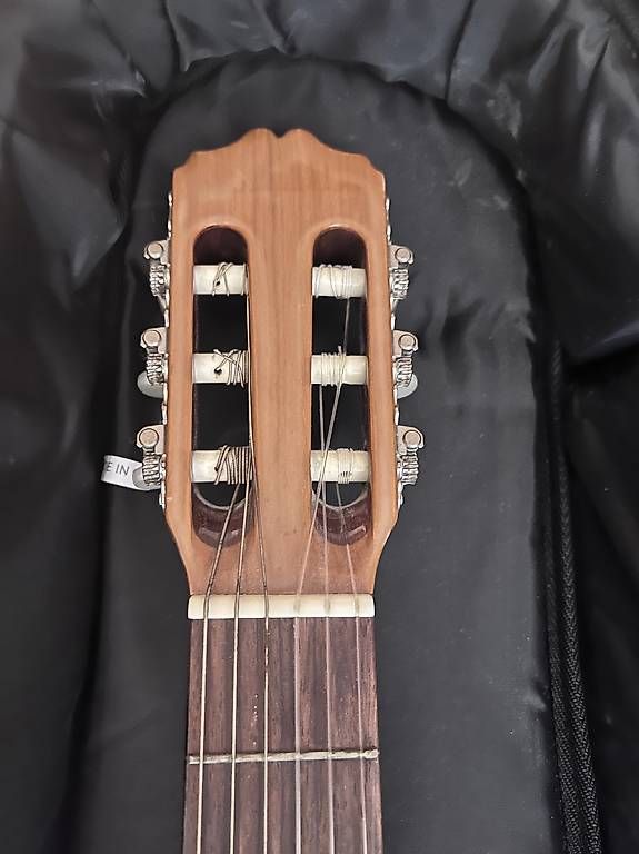 Musikinstrumente: Spanische gitarre – Gebraucht aus Gipf-Oberfrick von Siiinchen2 2