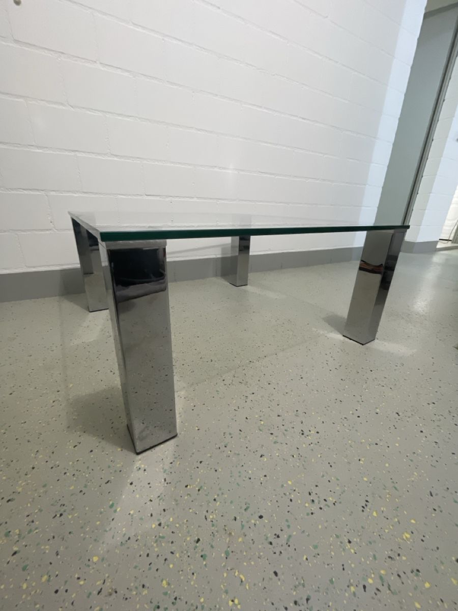 Tavoli: Moderner Glas Couchtisch – Usato da Kottwil venduto da Mario_19 1