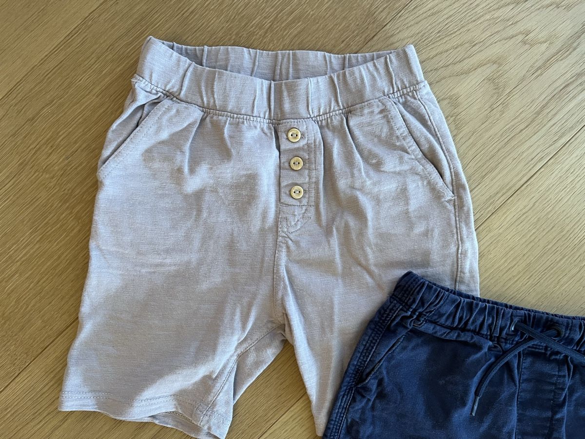 Pantalons: Kids summer shorts bundle: Stylish & Comfortable! Size 104 – D'occasion à Planken par R4gskL7 2