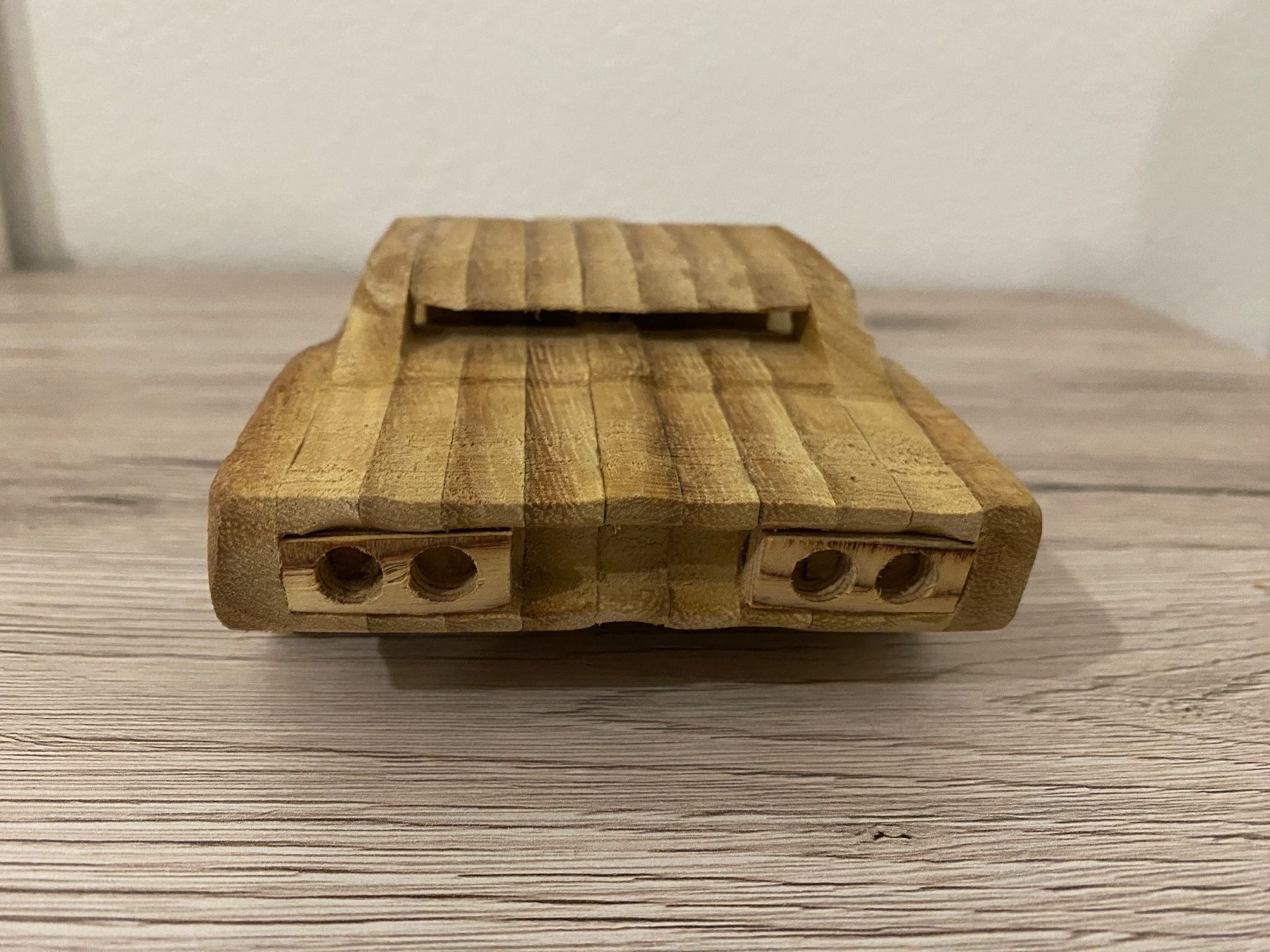 Articles en bois: Auto aus Holz handgefertigt – Neuf (Voir description) à Glattbrugg par RD-Shop 1