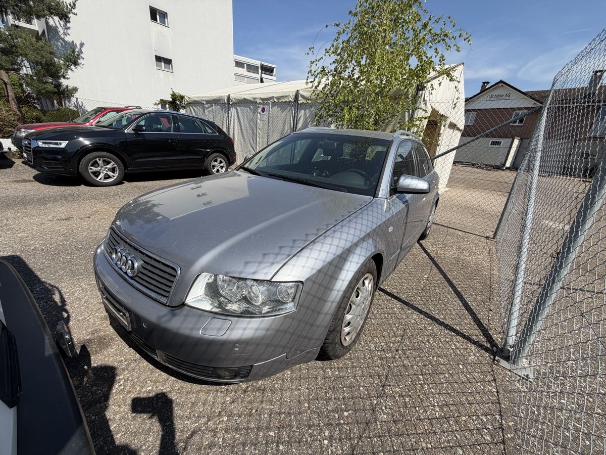 Audi Automobili: AUDI A4 Avant Quattro – Difettoso da Muttenz venduto da ali_xwc2 4