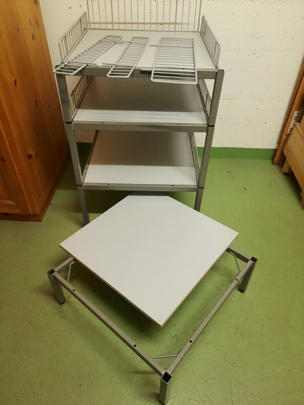 Sistemi di archiviazione: Bürogestell – Usato da Vella venduto da Platetg13 3