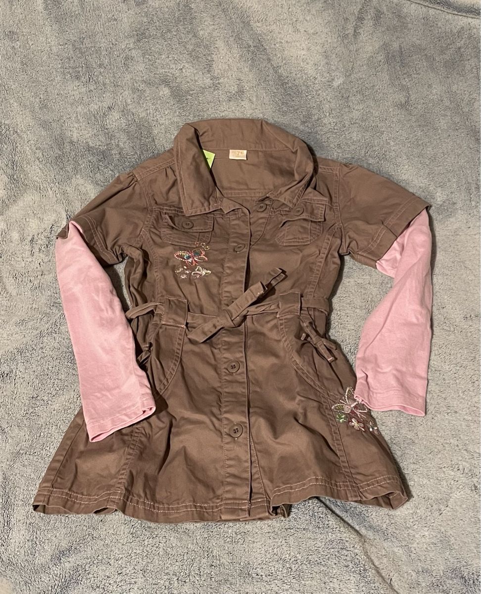 Lotti & Set di vestiti: Kleiderpaket Gr.116/122 – Usato da Schwellbrunn venduto da N_adine-92 4