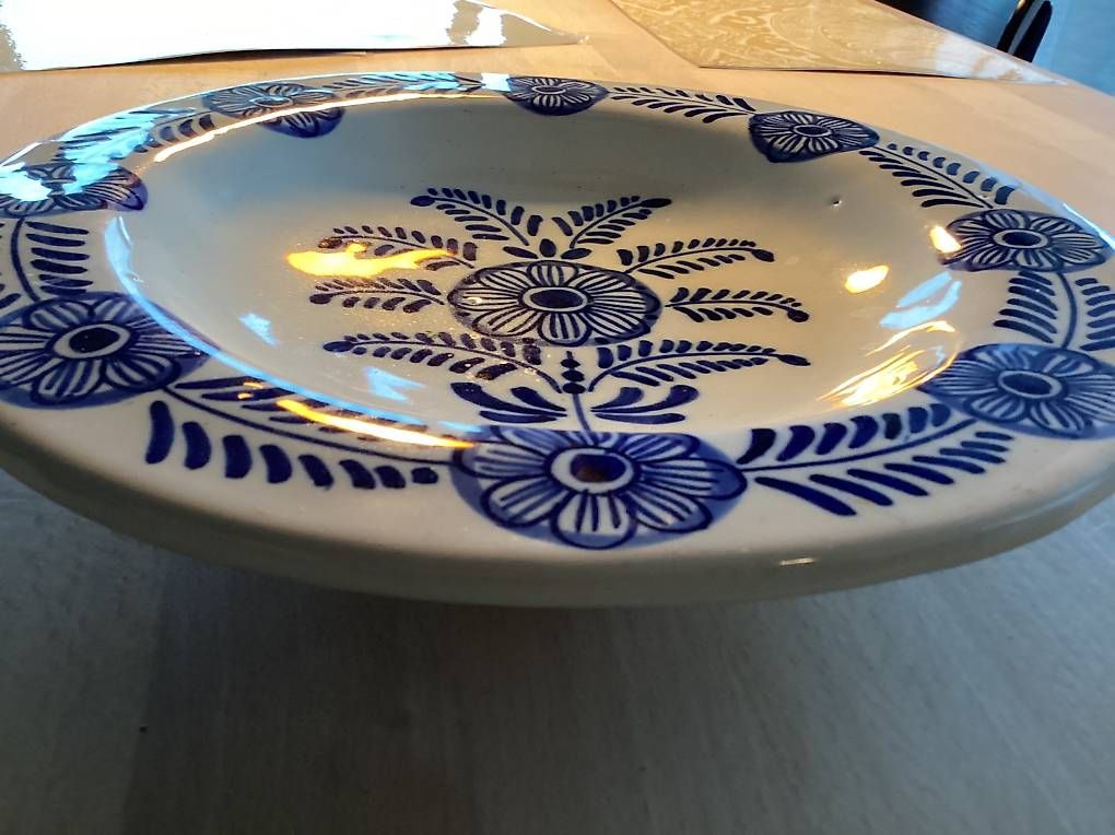 Piatti di portata: Plat en porcelaine – Usato da Corsier sur vevey venduto da Hitu 2