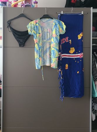 Ensemble Plage T.S/M: Kimono, Bikini O'Neill, Paréo 130x95