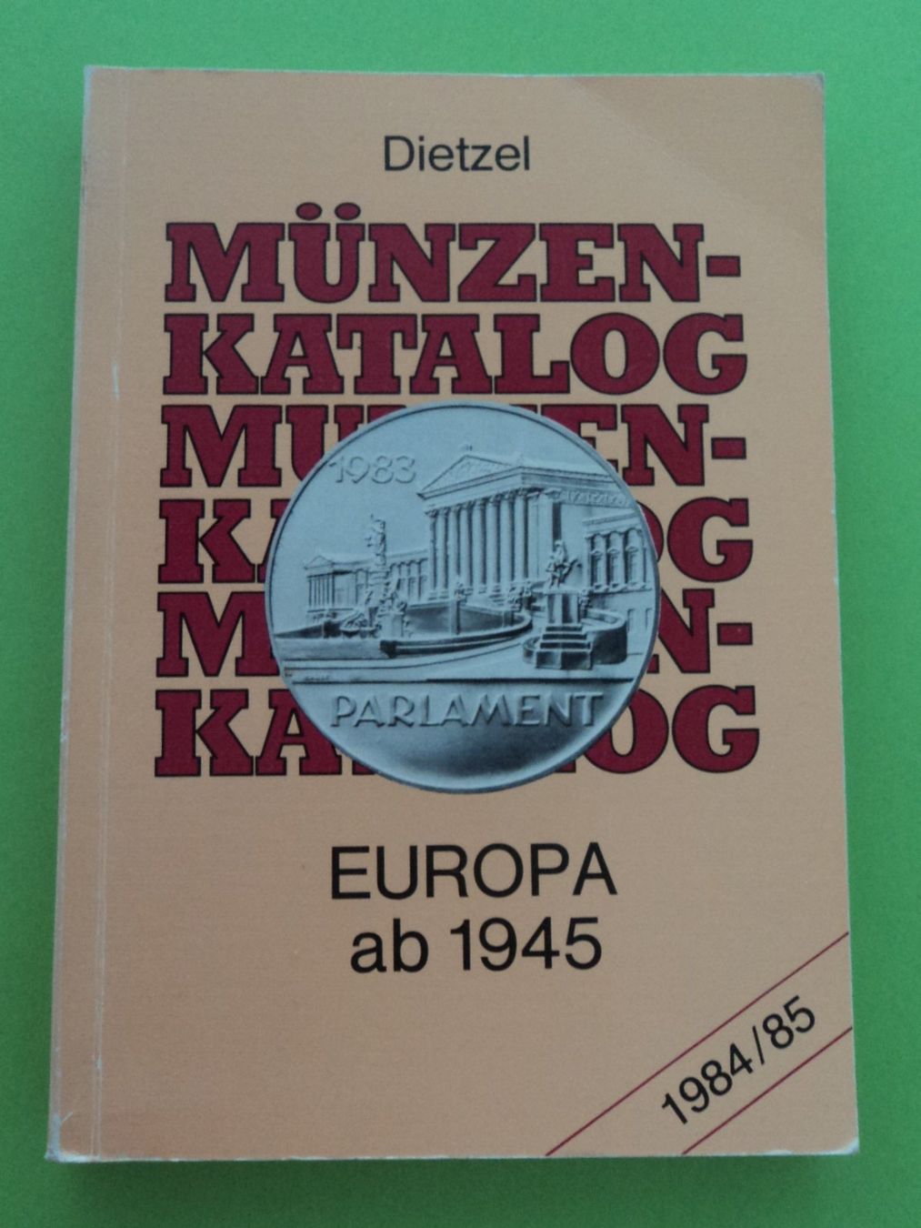 Libri: Münzenkatalog Europa ab 1945 – Nuovo (secondo la descrizione) da Basel venduto da maripas17