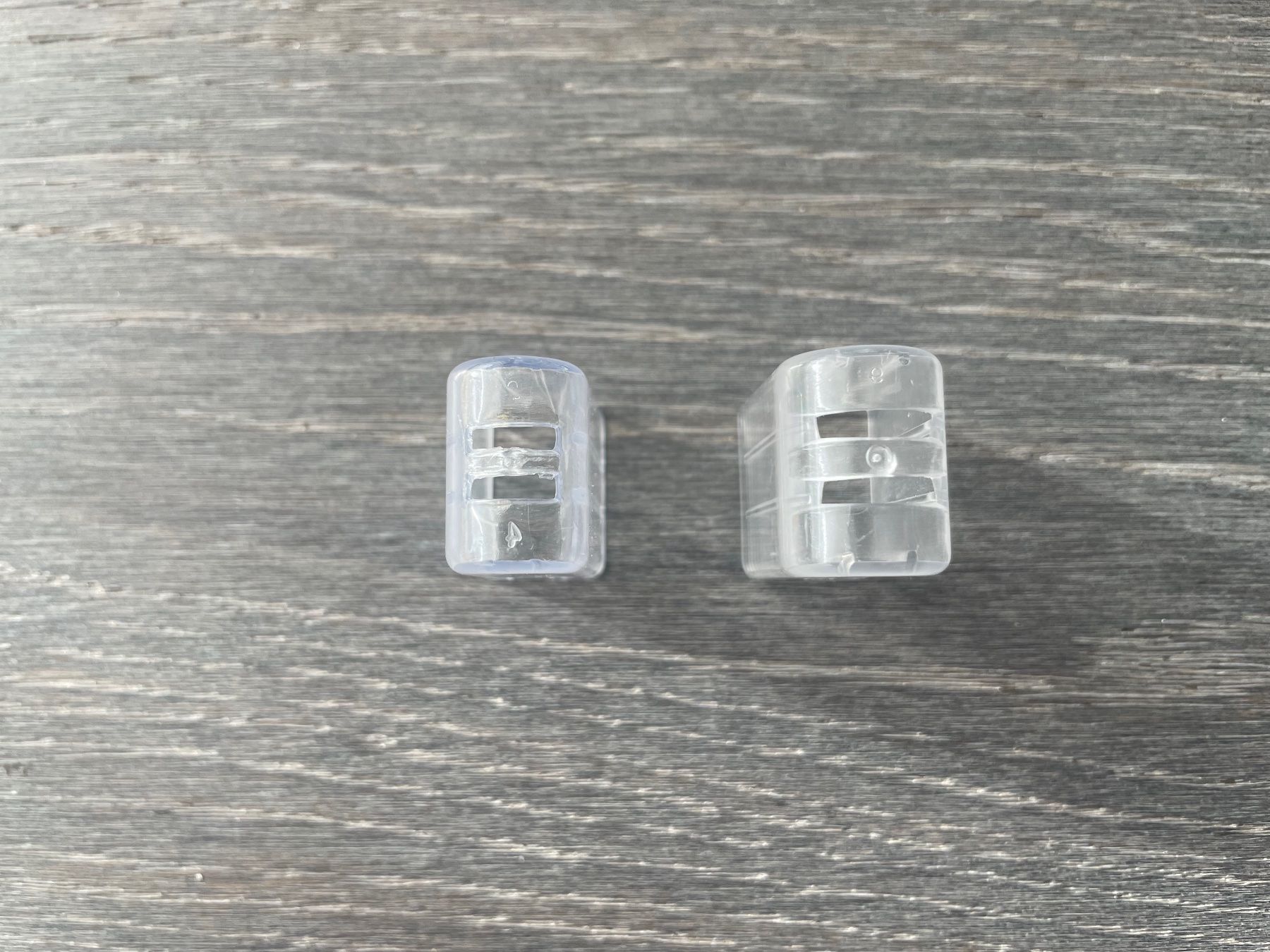 Cura dei denti: Zahnbürsten-Hülle transparent Plastik – Usato da Hünenberg venduto da Betsch1 2