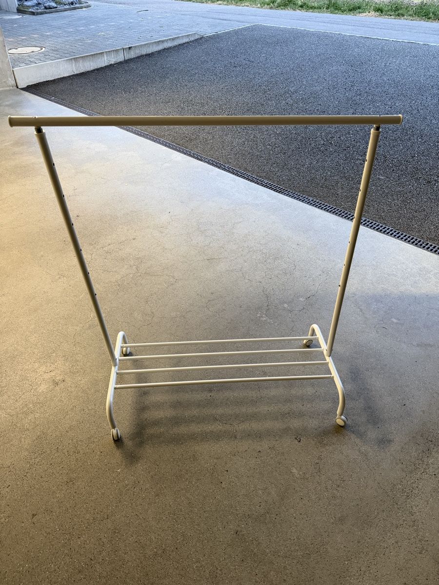 Ikea Guardaroba: Kleiderständer IKEA  2 Stk. – Usato da Besenbüren venduto da Be66