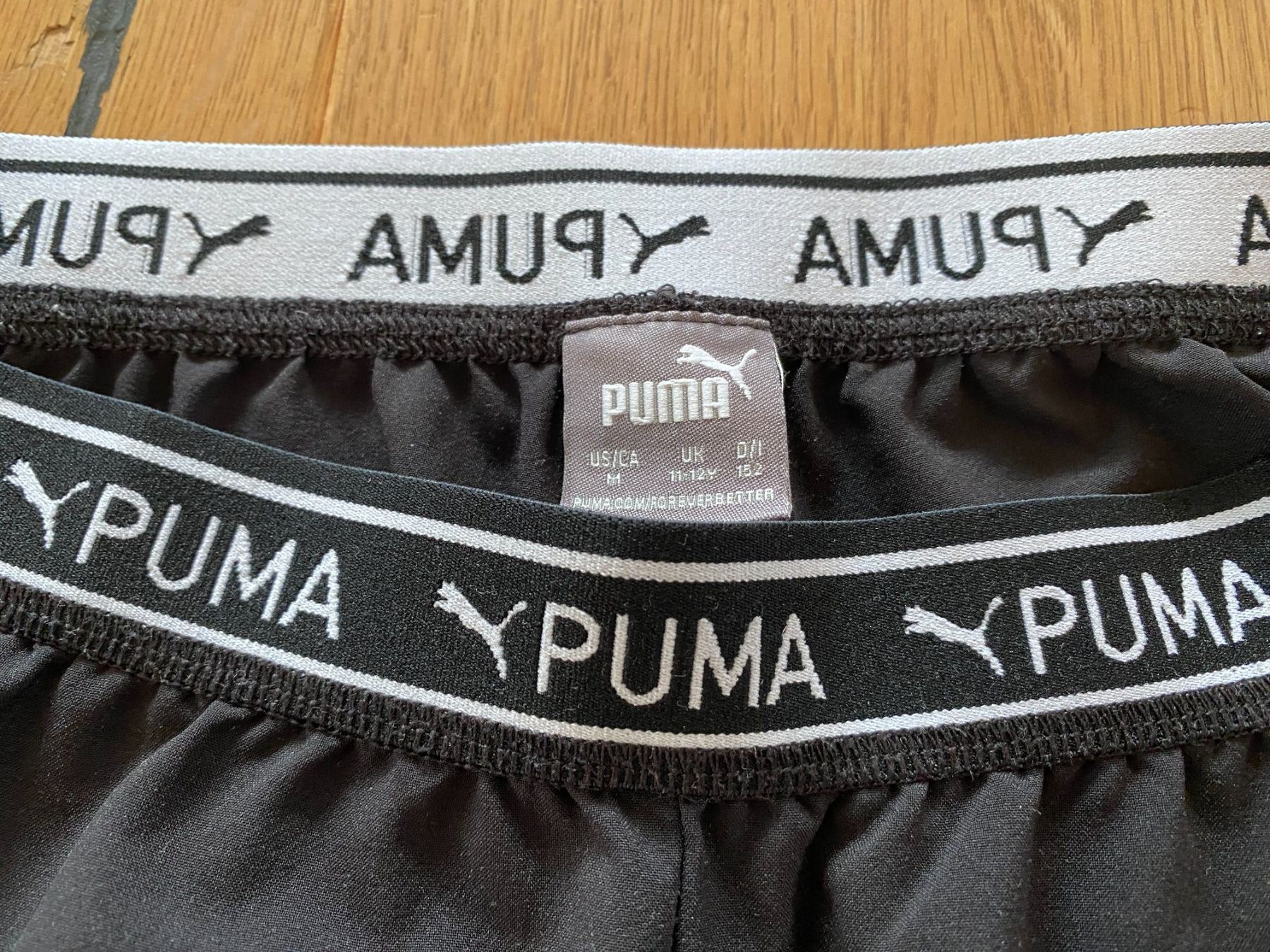 Puma Pantaloni: Sporthose, Puma, schwarz,  Gr. 152 – Usato da Oberkirch LU venduto da HubRen 1