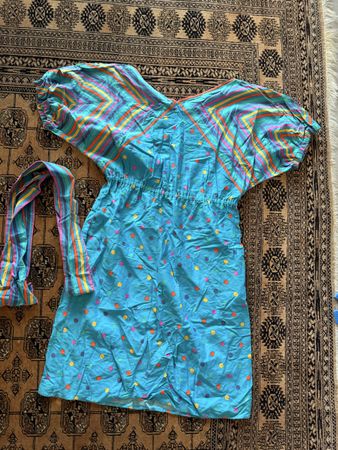 Fröhliches sommerliches Vintage Kleid mit Punkten & Gürtel