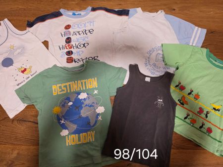 T-Shirt Set Jungen Grösse 98/104 gebraucht 6 Stück