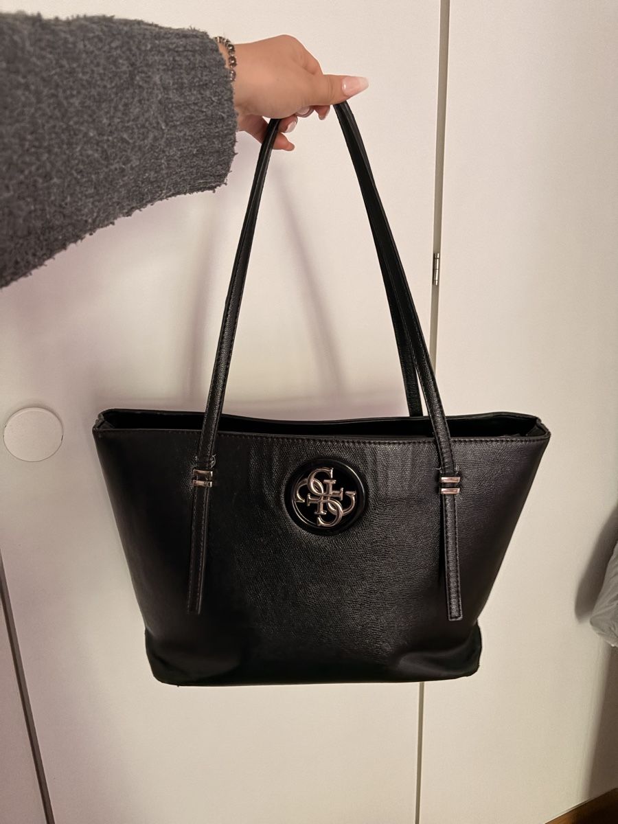 Borse da donna: Guess  Handtasche, Schultertasche – Usato da Basel venduto da ibs_5cql