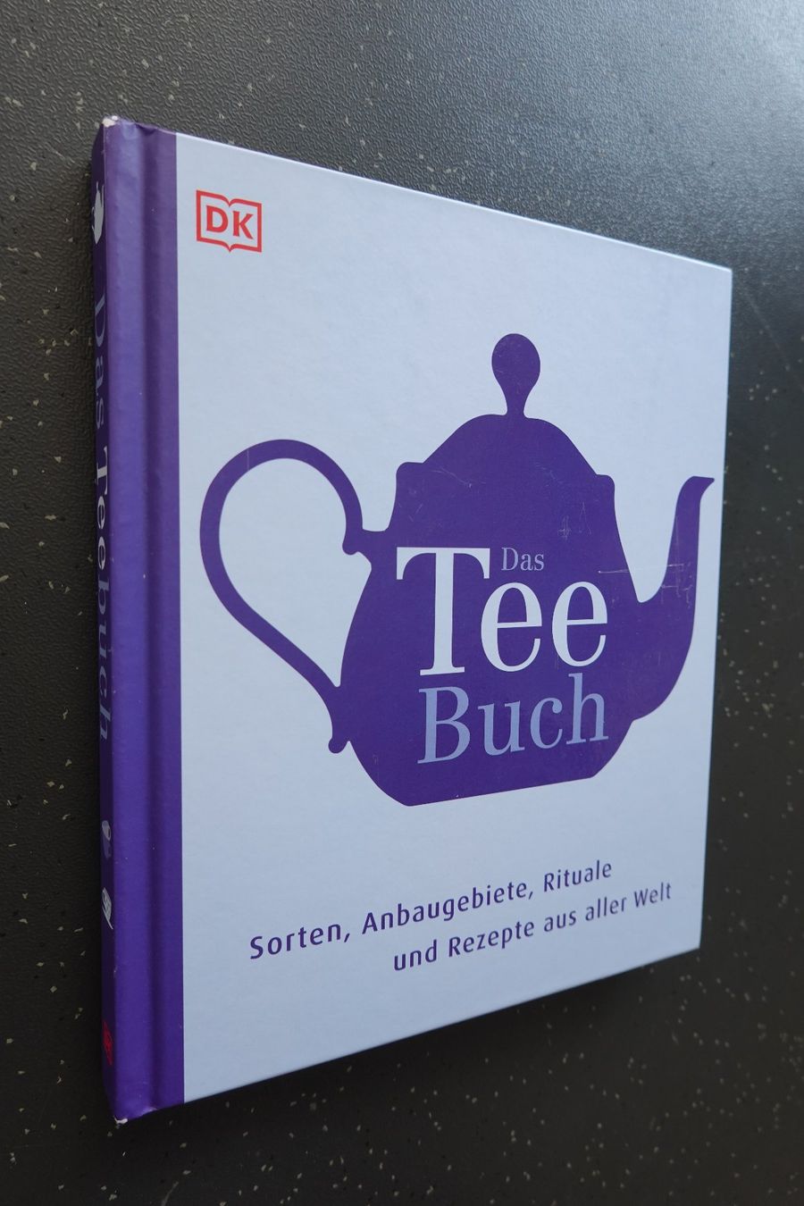 Libri: Das Tee Buch: Sorten, Rituale & Rezepte - DK-Verlag – Usato da Jona venduto da JOberg_25 1