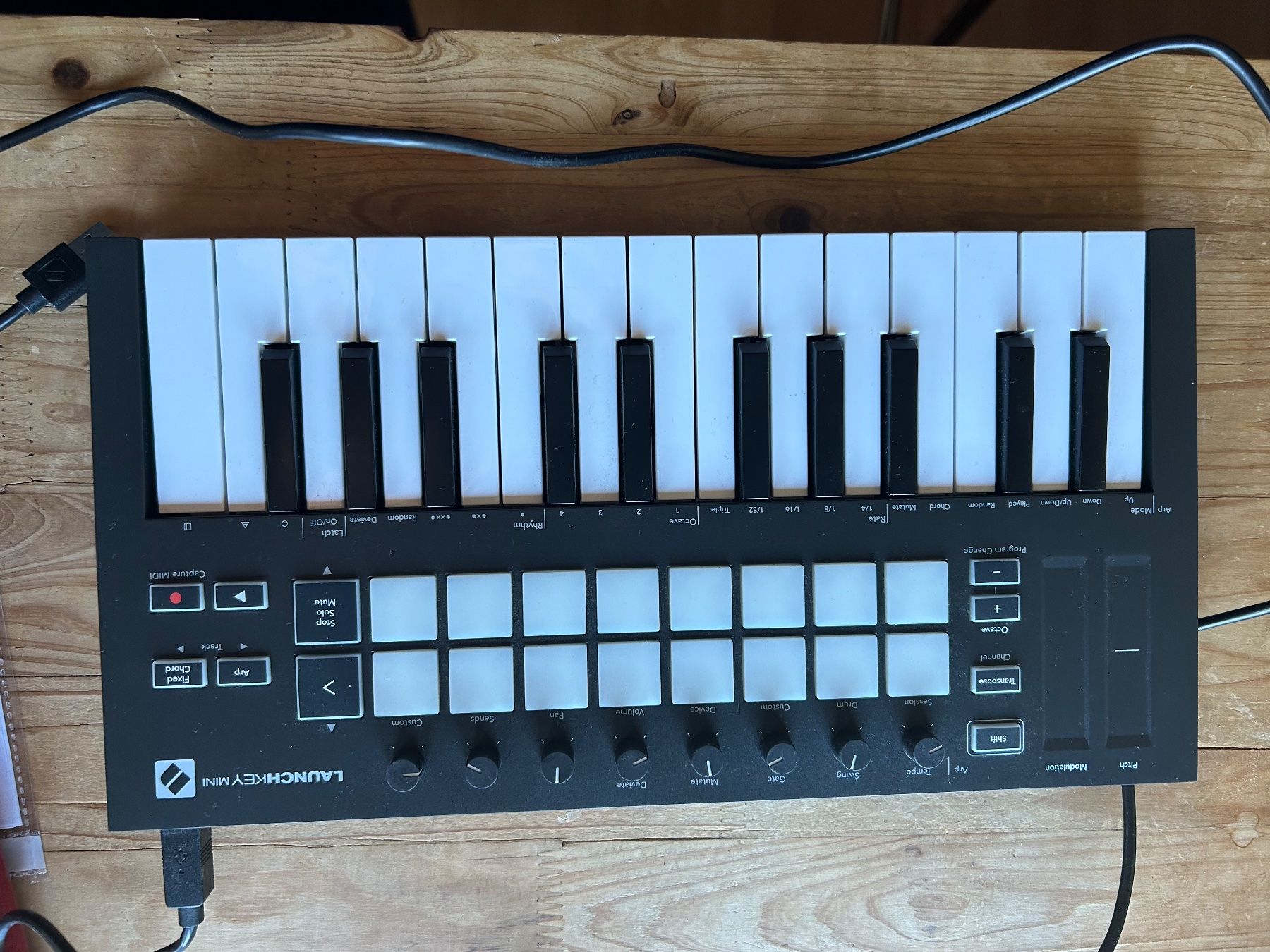 Novation Musikinstrumente: Novation Launchkey Mini – Gebraucht aus Zürich von yod_v2p9 2
