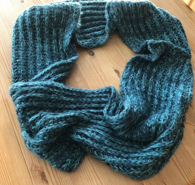Foulard & Sciarpe: Echarpe circulaire verte chiné, chaude – Usato da Aigle venduto da Tchamille