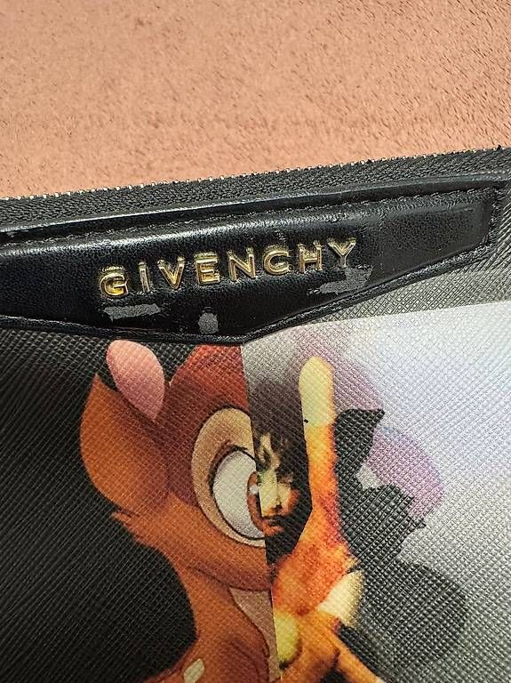 Givenchy Borse: Vendo Givenchy Pochette – Usato da Rivera venduto da ValeShop 1