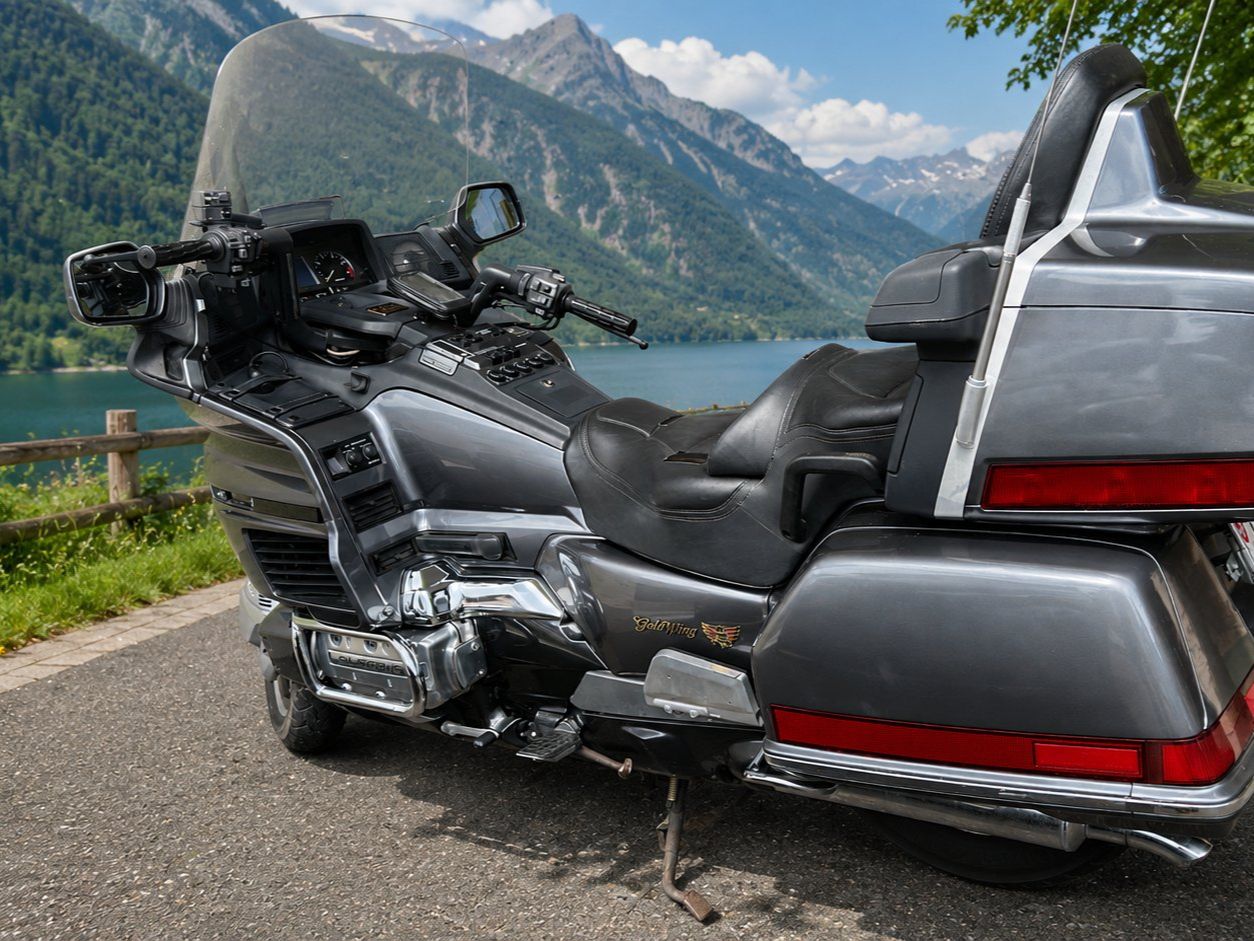 Honda Strada: HONDA Goldwing – Usato da Kradolf venduto da nad_6ywc