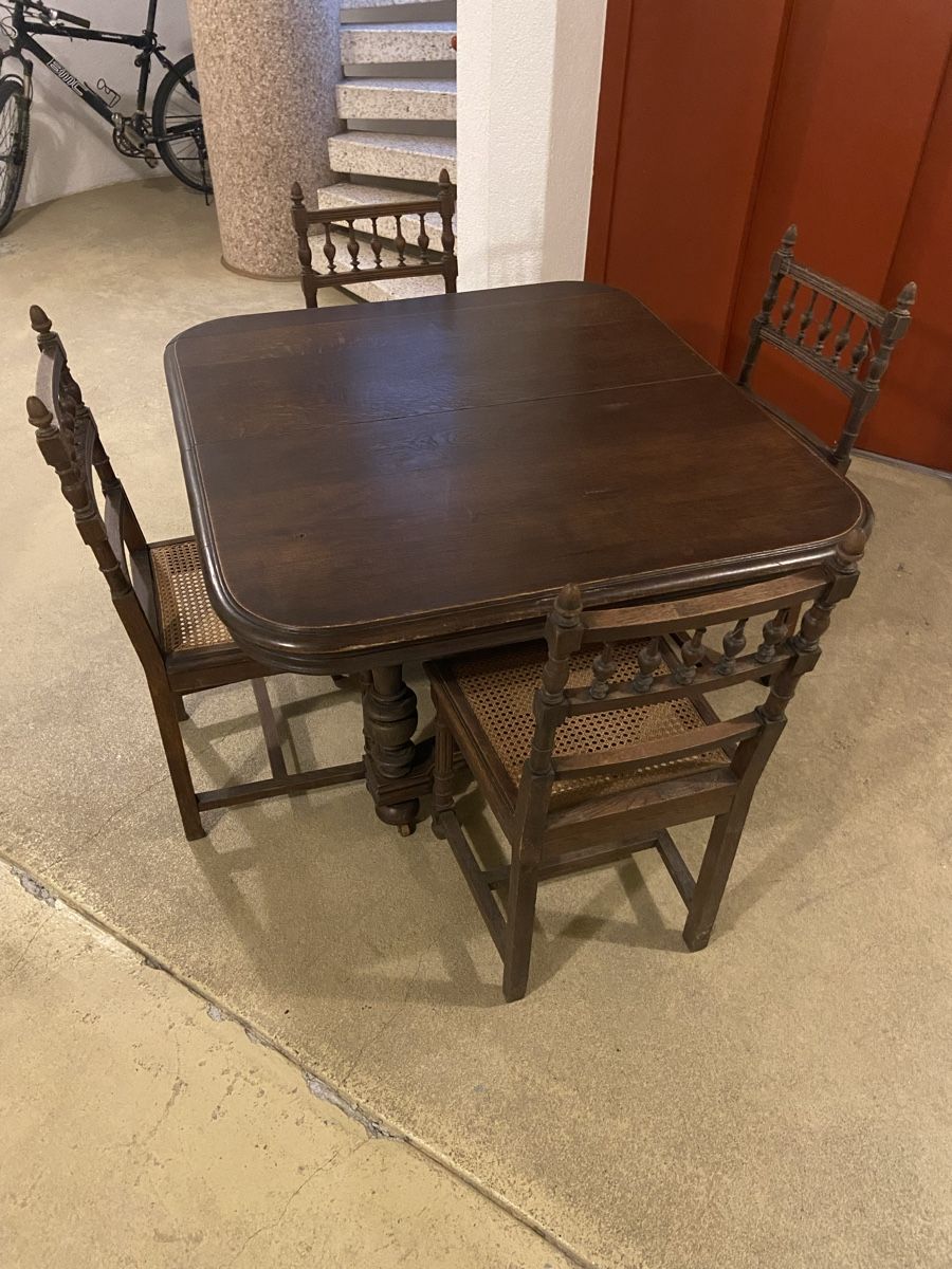 Tischset: Tisch antik (Henry II) – Gebraucht aus Boll von mj220375