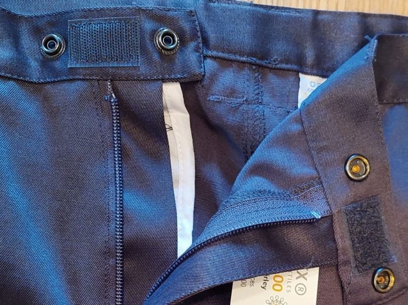 Pantaloni: Arbeitshose Bormio – Nuovo (secondo la descrizione) da Adlikon b. Andelfingen venduto da Kraemse 2