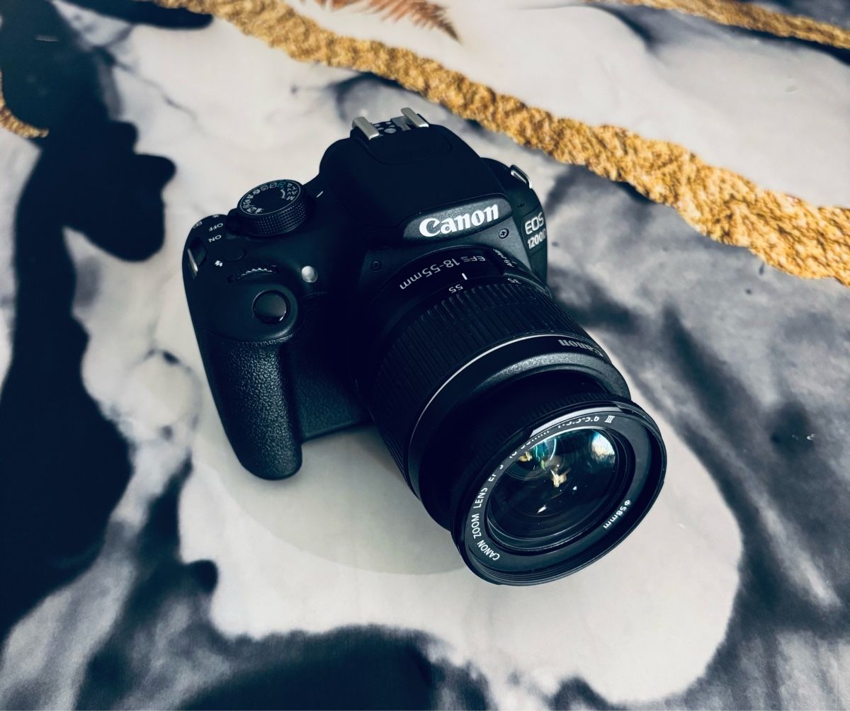 Canon Fotocamera: Canon EOS 1200D DSLR Set – Nuovo (secondo la descrizione) da Gossau SG venduto da sheewn 3