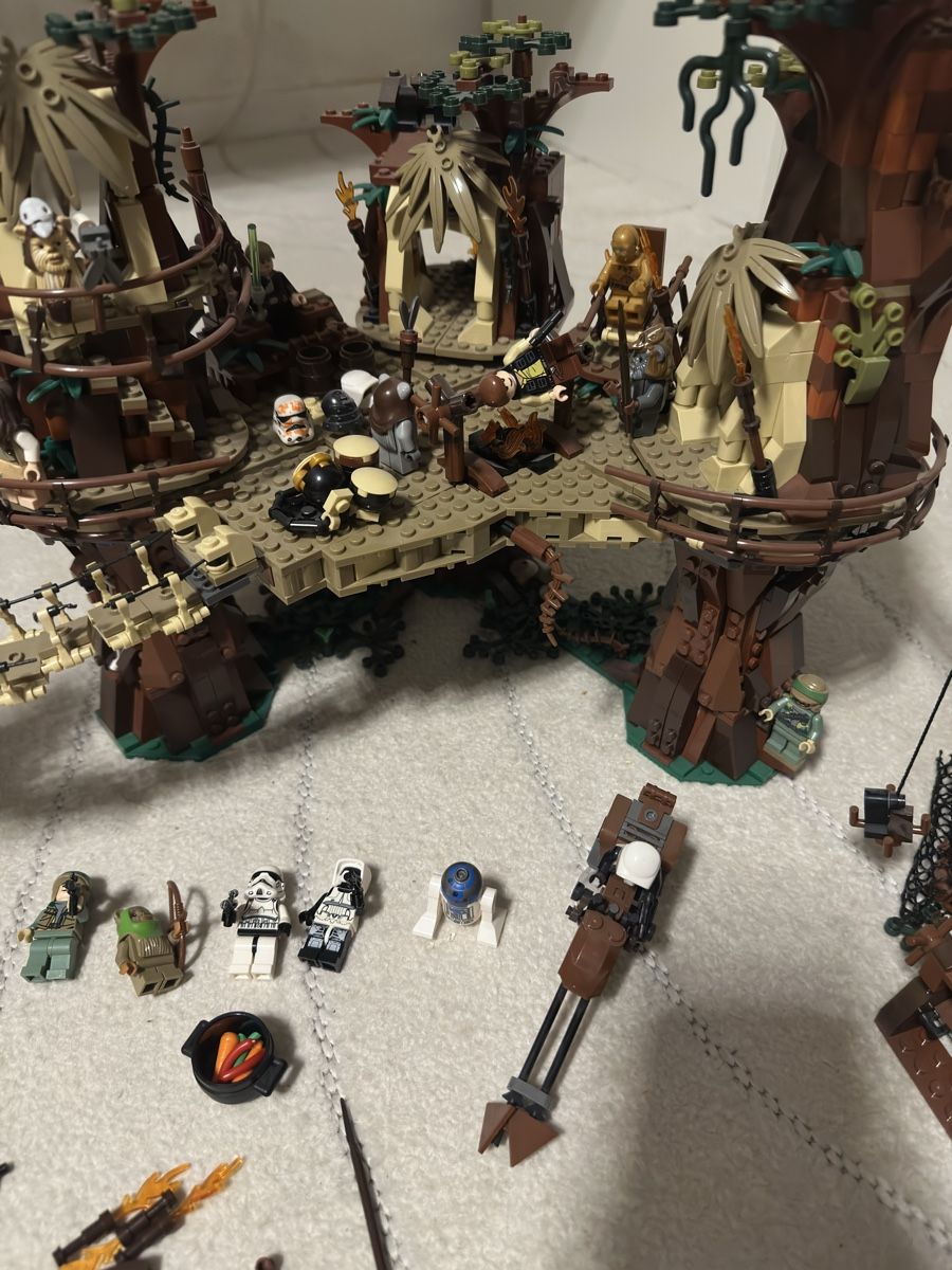 Lego Baukästen: Baustein ewok village – Gebraucht aus Zürich von ronnyrefurb 1