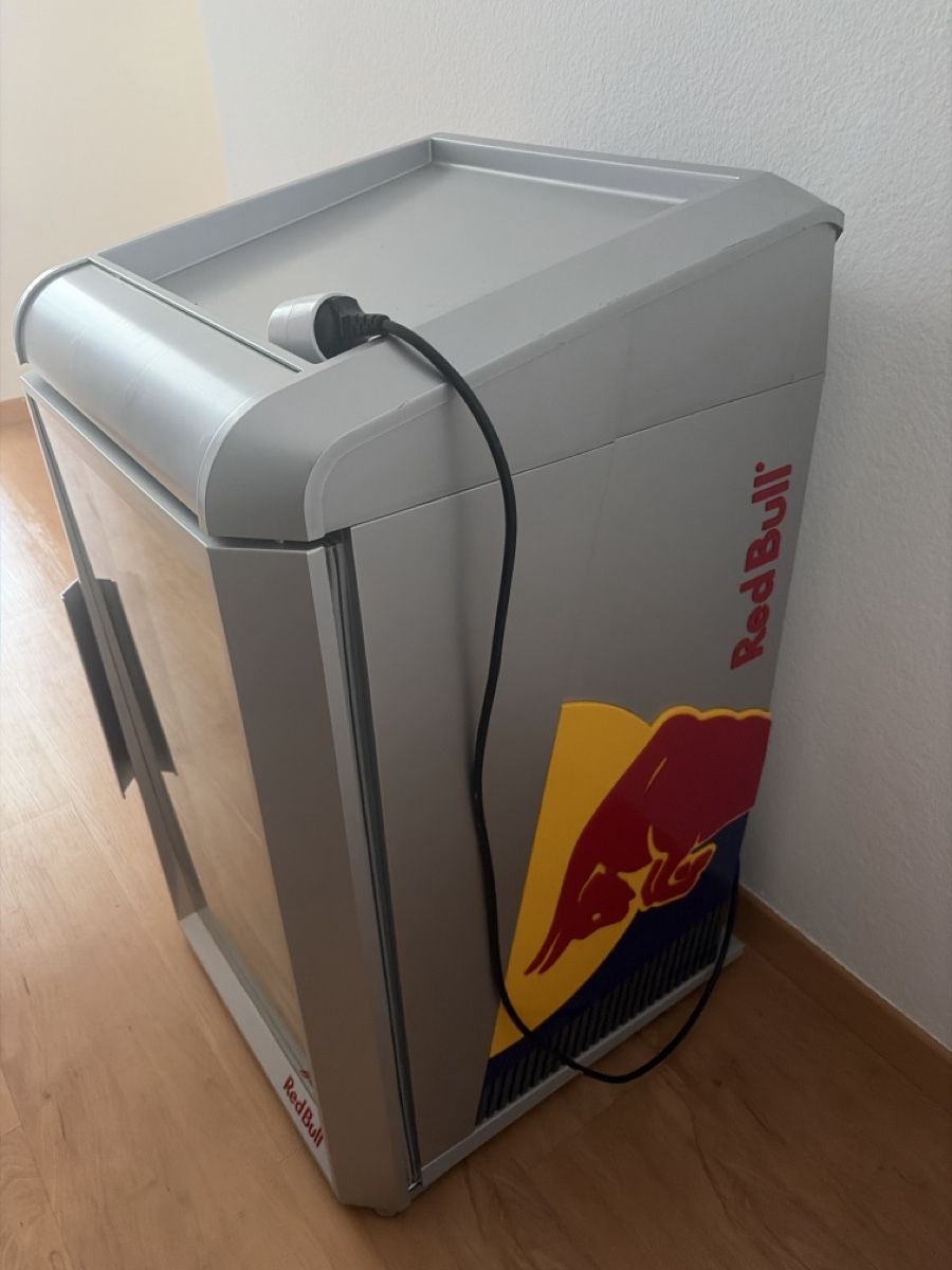 Kühlschrank: Redbull Kühlschrank – Neu (gemäss Beschreibung) aus Oberengstringen von Fabi_27 2