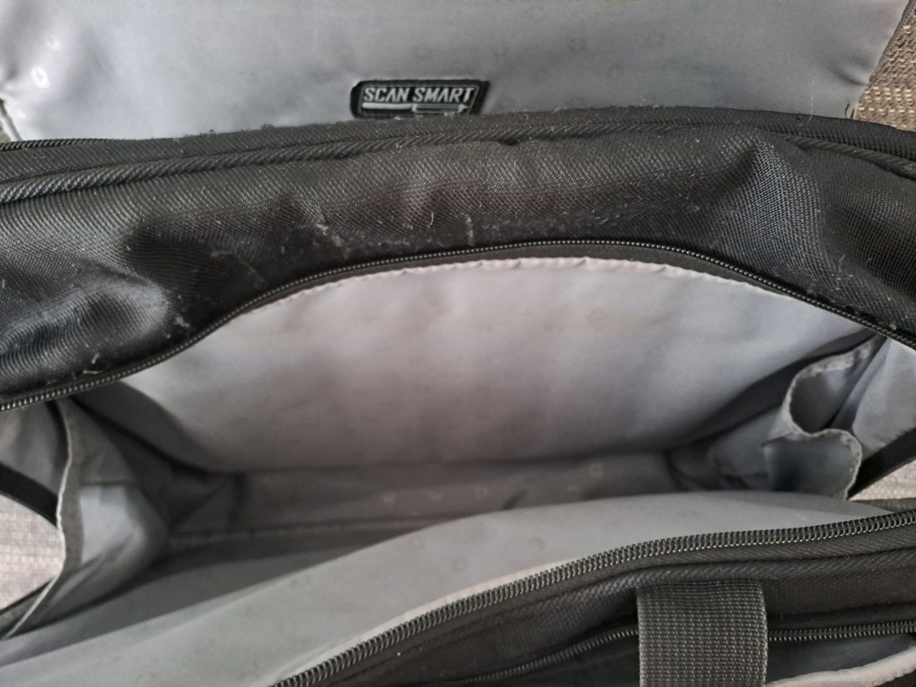 Wenger Taschen: Business-, Laptop- und Computertasche WENGER – Gebraucht aus Feuerthalen von kigo87 3