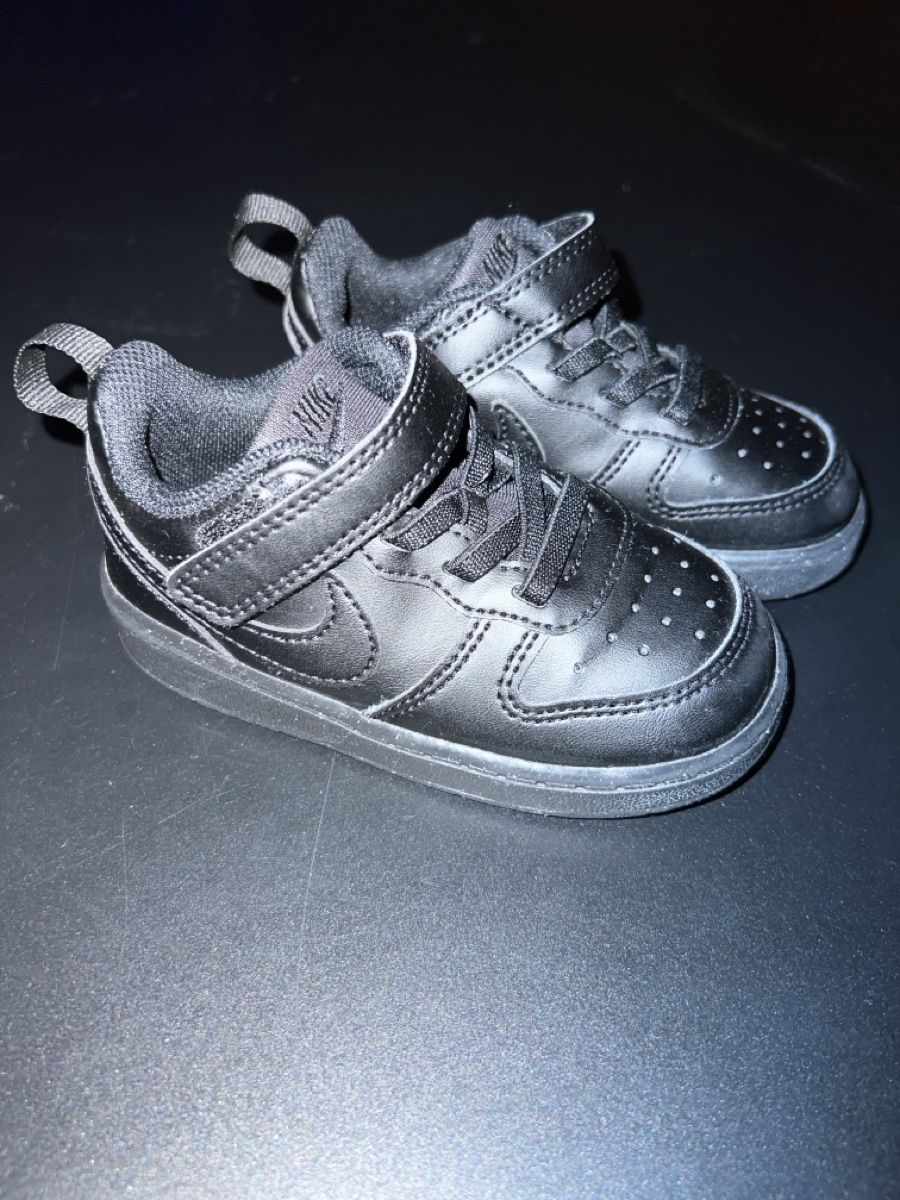Nike Scarpe per ragazzi: Nike Sneaker Gr.23.5 – Usato da Adliswil venduto da sch_pl69